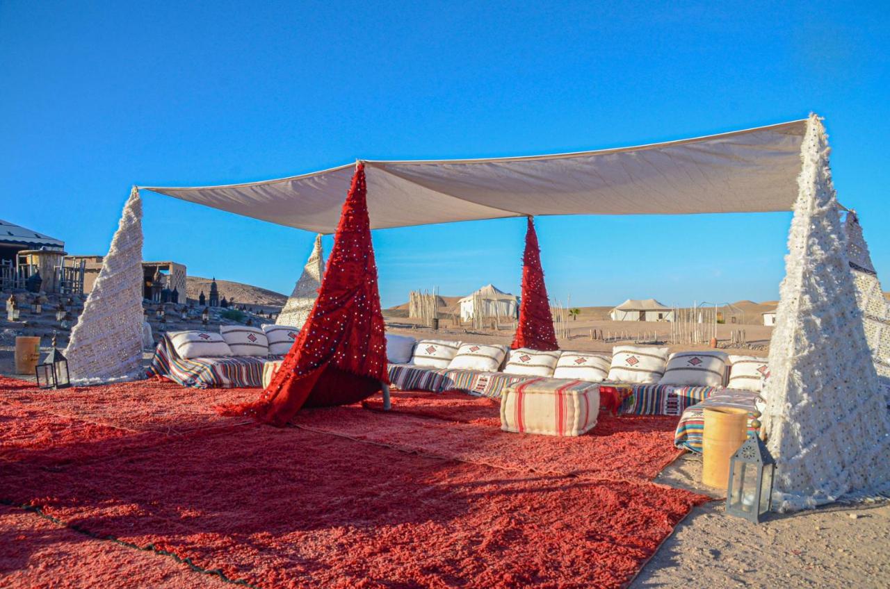Yes We Camp'S & Spa Agafay El Karia Bagian luar foto