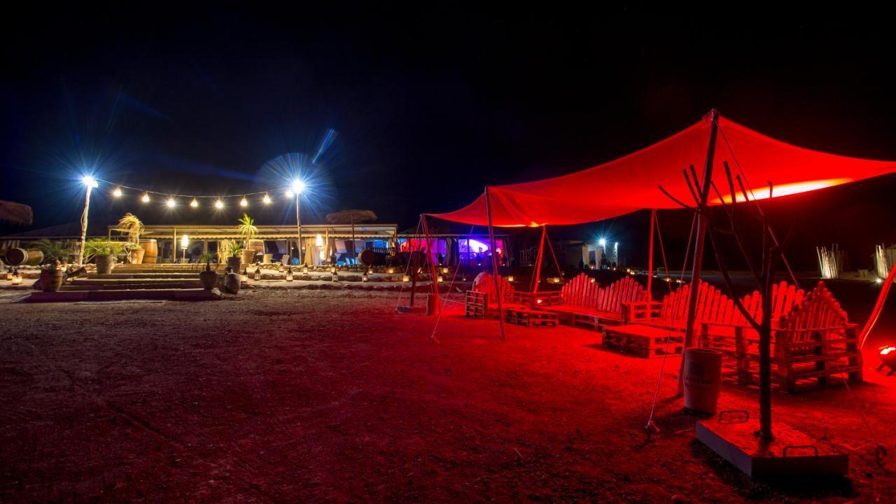 Yes We Camp'S & Spa Agafay El Karia Bagian luar foto