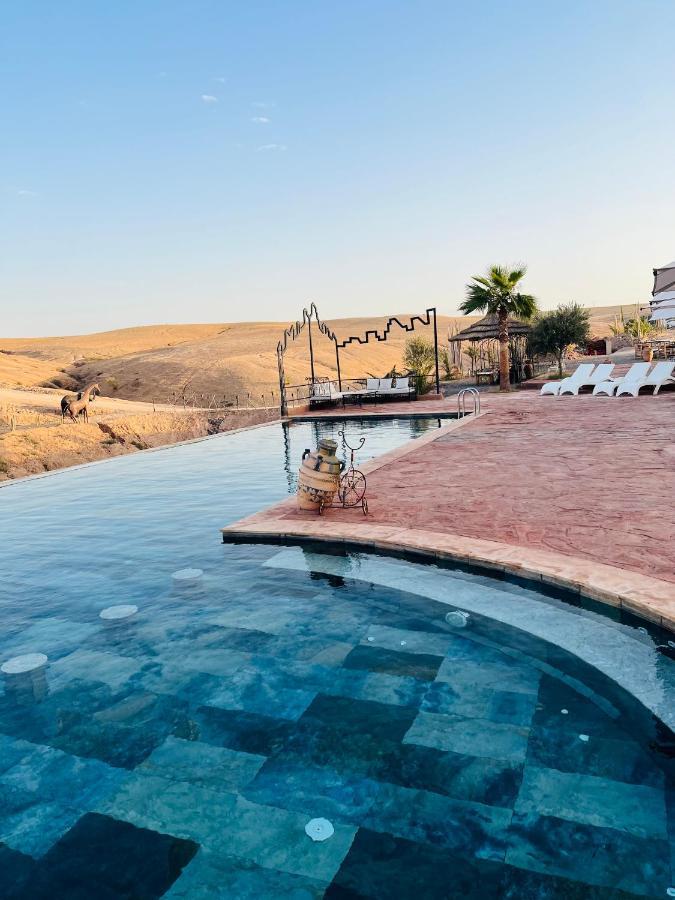 Yes We Camp'S & Spa Agafay El Karia Bagian luar foto